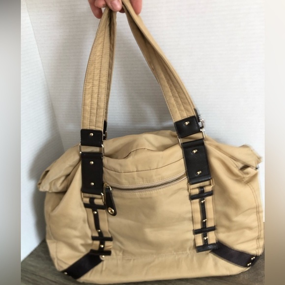 GAP Expandable Tote Bag - Picture 3 of 16